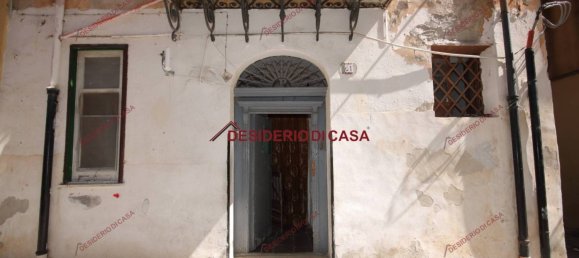 8 bedrooms House in Termini Imerese, Italy No. 157003 2