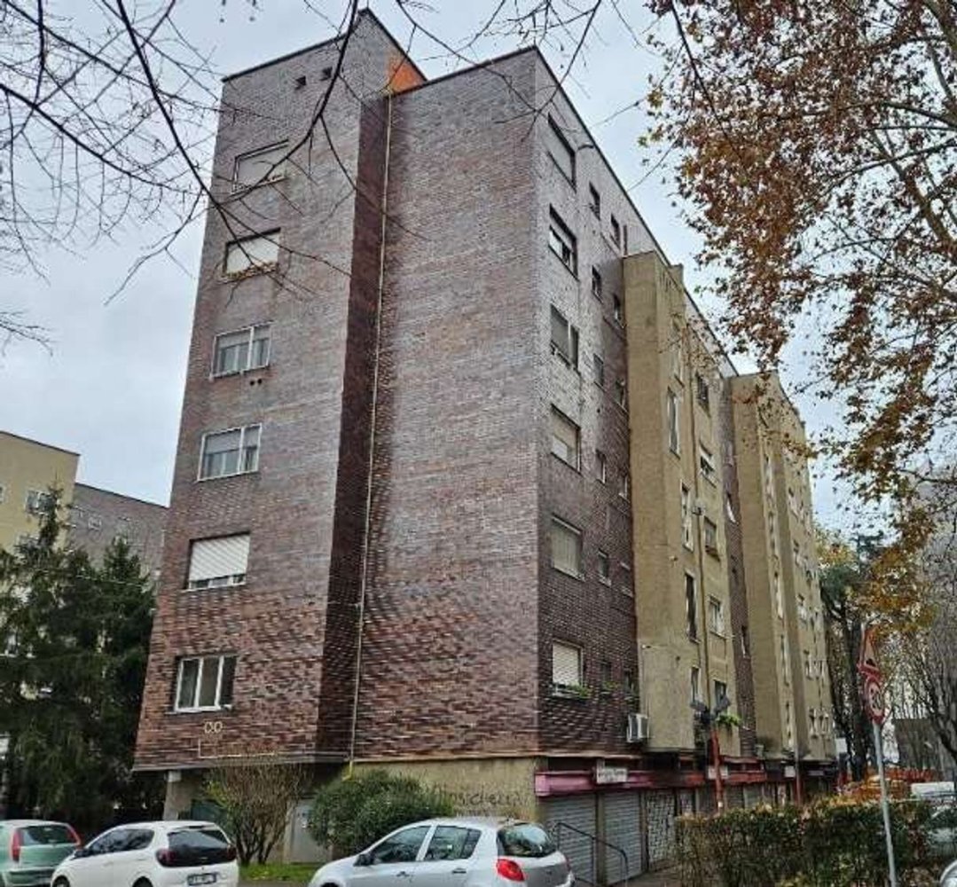 3-salle Appartement à Cesano Boscone, Italy No. 291504