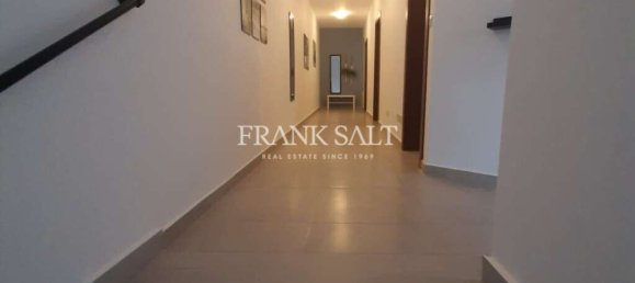 2 bedrooms Maisonette in Xaghra, Malta No. 5875 9