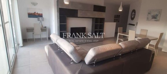 2 bedrooms Maisonette in Xaghra, Malta No. 5875 2