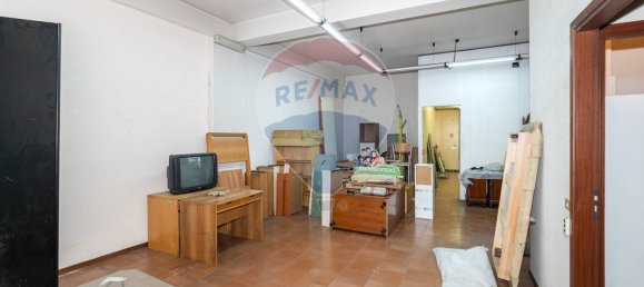 1-Zimmer Gewerbliche Immobilie in Aci Castello, Italy, Nr. 52979 26