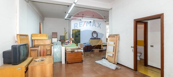 1-Zimmer Gewerbliche Immobilie in Aci Castello, Italy, Nr. 52979 30