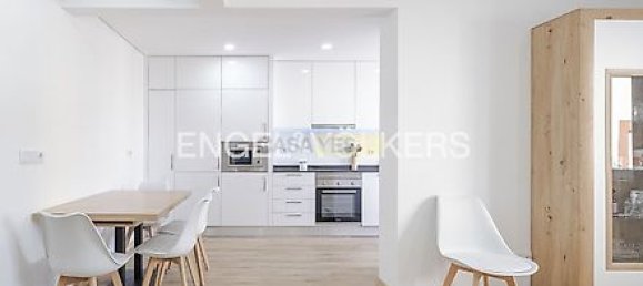 Apartamento de 2 dormitorios en Oeiras, Portugal No. 12580 4