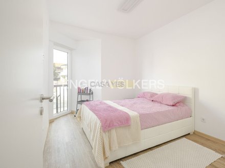 Apartamento de 2 dormitorios en Oeiras, Portugal No. 12580