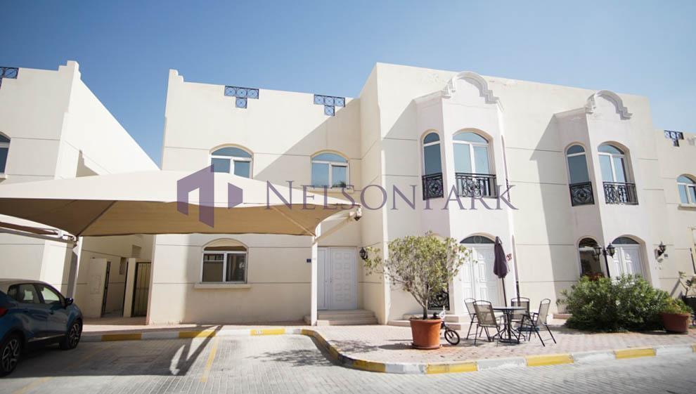 3 bedrooms Apartment in Doha, Qatar No. 2207