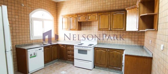 3 bedrooms Apartment in Doha, Qatar No. 2207 6