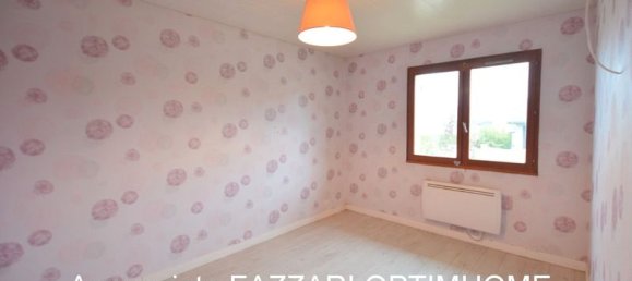 3 bedrooms House in Dun-sur-Meuse, France No. 332080 9