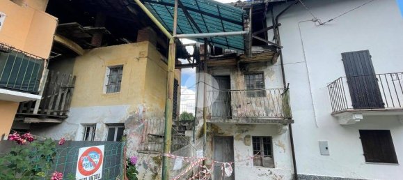 3 Schlafzimmer Haus in Giaveno, Italy, Nr. 296381 2