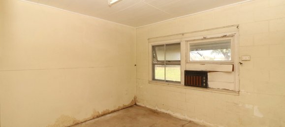 2 bedrooms House in Woodstock, Australia No. 99 6