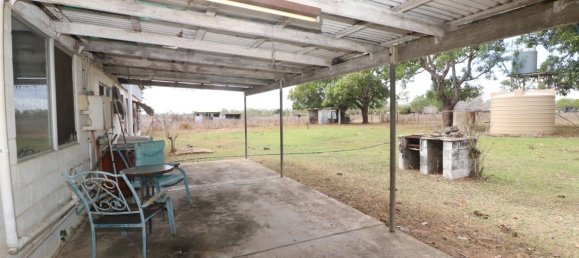 2 bedrooms House in Woodstock, Australia No. 99 10