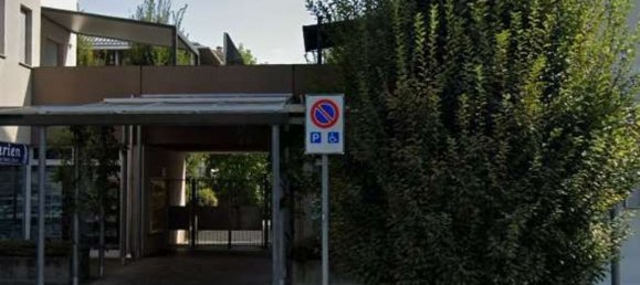 4-salle Appartement à Colverde, Italy No. 8396 3