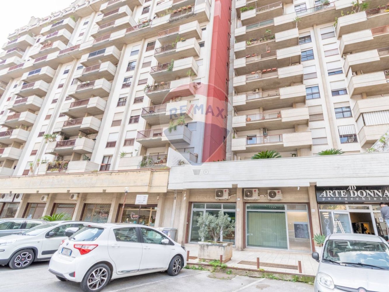 Propiedad comercial en Palermo, Italy 150 m² No. 380174