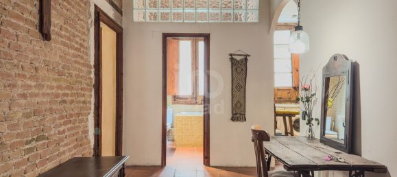 2 Schlafzimmer Wohnung in Ciutat Vella, Spain, Nr. 28048 2