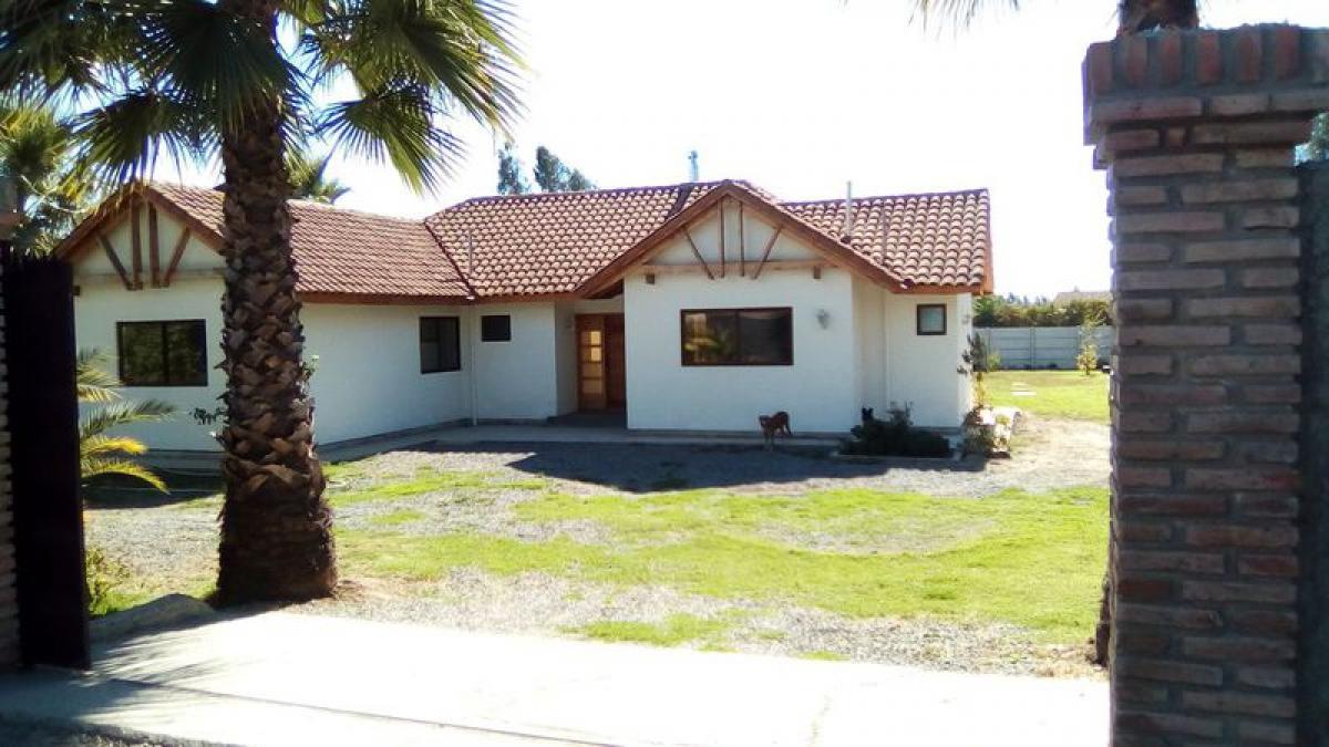 3 bedrooms House in Maule, Chile No. 5404