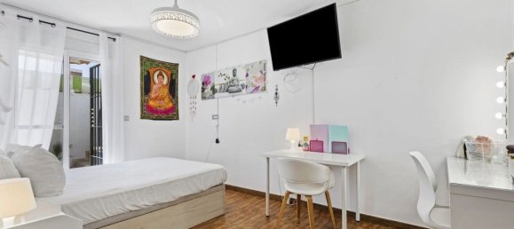 4 Schlafzimmer Haus in Fuengirola, Spain, Nr. 133422 7