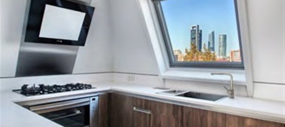 4 bedrooms Penthouse in Madrid, Spain No. 69537 10