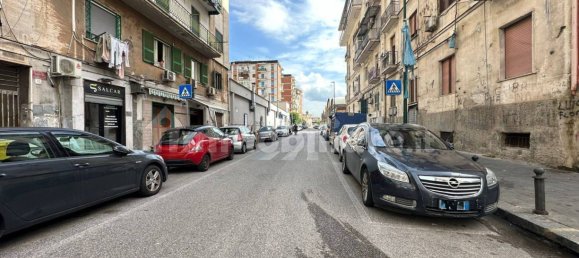 2 chambres Appartement à Naples, Italy No. 11899 17