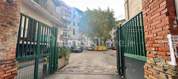 2 chambres Appartement à Naples, Italy No. 11899 20