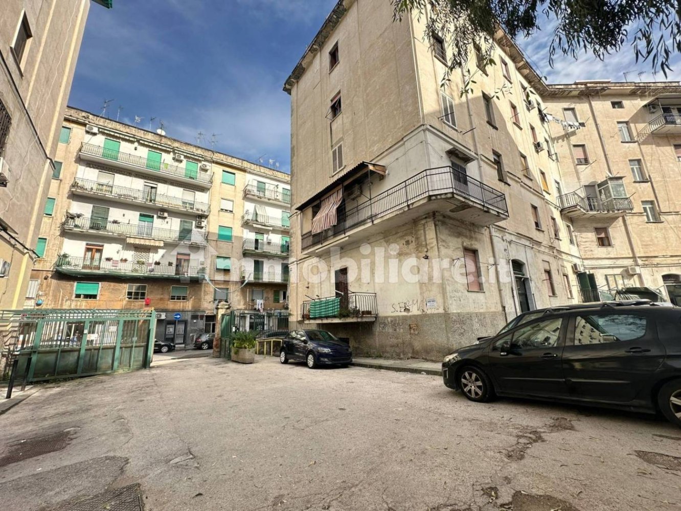 2 chambres Appartement à Naples, Italy No. 11899