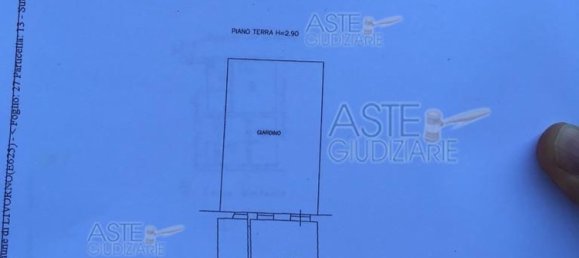 Коммерческая недвижимость 59м² в Ливорно, Италия № 118467 15