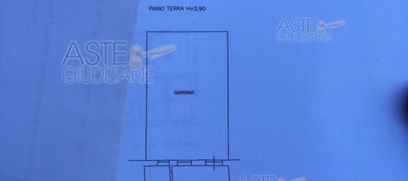 Коммерческая недвижимость 59м² в Ливорно, Италия № 118467 14