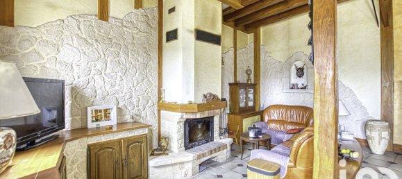 2 bedrooms House in Maimbeville, France No. 159327 5