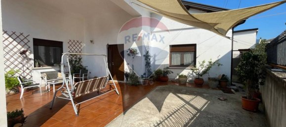 3 bedrooms House in San Salvatore Telesino, Italy No. 278694 4