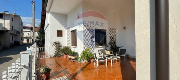 3 bedrooms House in San Salvatore Telesino, Italy No. 278694 3