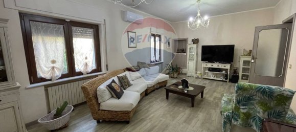 3 bedrooms House in San Salvatore Telesino, Italy No. 278694 10