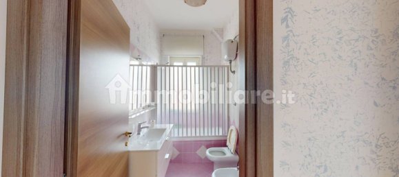 2 Schlafzimmer Wohnung in Pomigliano d'Arco, Italy, Nr. 24641 7