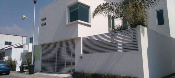 3 bedrooms House in Puebla, Mexico No. 166545 2