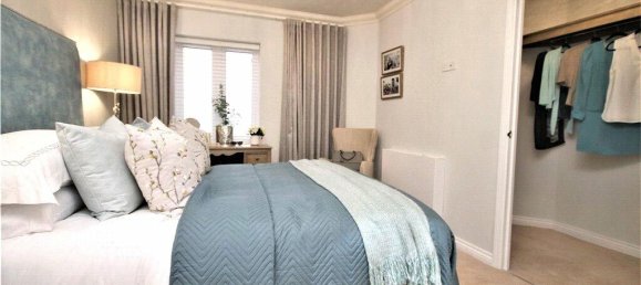 1 bedroom Apartment in Surrey, United Kingdom No. 8578 13