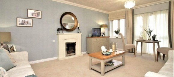 1 bedroom Apartment in Surrey, United Kingdom No. 8578 12