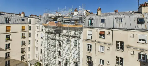 1 bedroom Apartment in Paris, France No. 335369 17