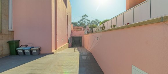 4 Schlafzimmer Haus in Espinho, Portugal, Nr. 28474 48