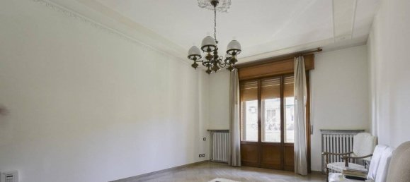 3غرفة شقة في Modena, Italy رقم 35696 6