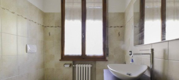 3غرفة شقة في Modena, Italy رقم 35696 7