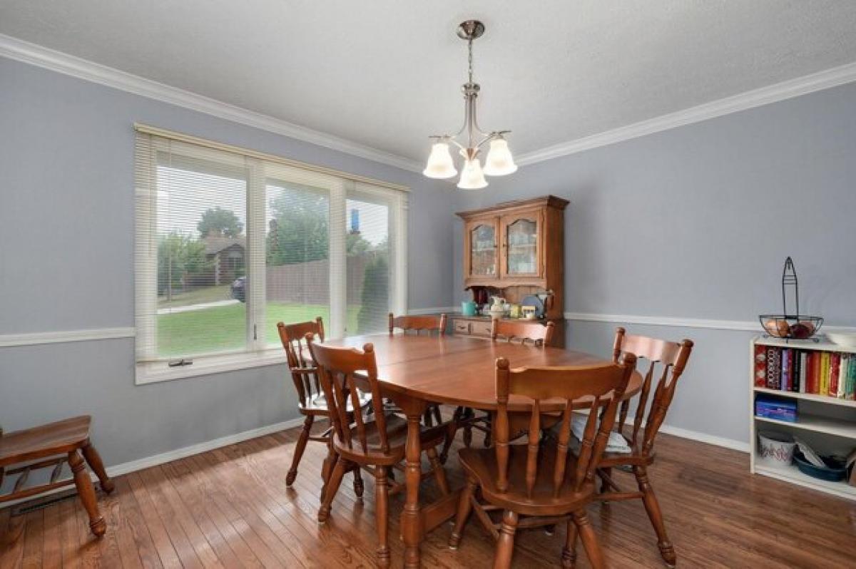 5 bedrooms House in Nixa, USA No. 382713