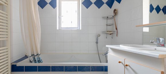 4 bedrooms House in Charentay, France No. 202762 6