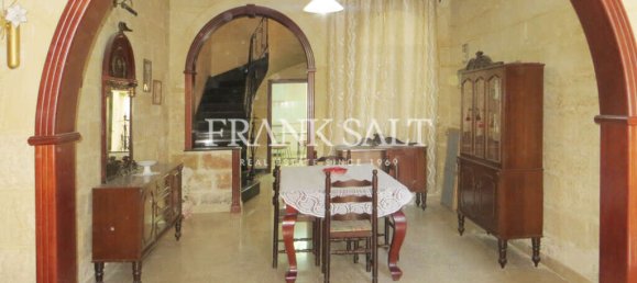 3 bedrooms Townhouse in Birzebbuga, Malta No. 3375 3
