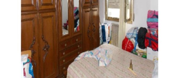 2 rooms Apartment in San Giuliano Milanese, Italy No. 33899 4