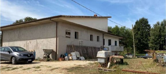 6 rooms Apartment in Cisterna di Latina, Italy No. 100489 13