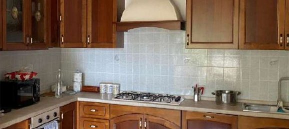 6 rooms Apartment in Cisterna di Latina, Italy No. 100489 5
