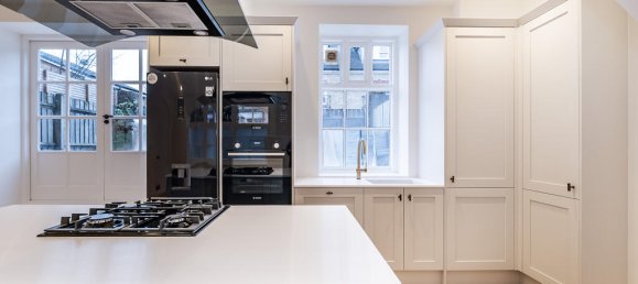 3 bedrooms House in London, United Kingdom No. 14058 9