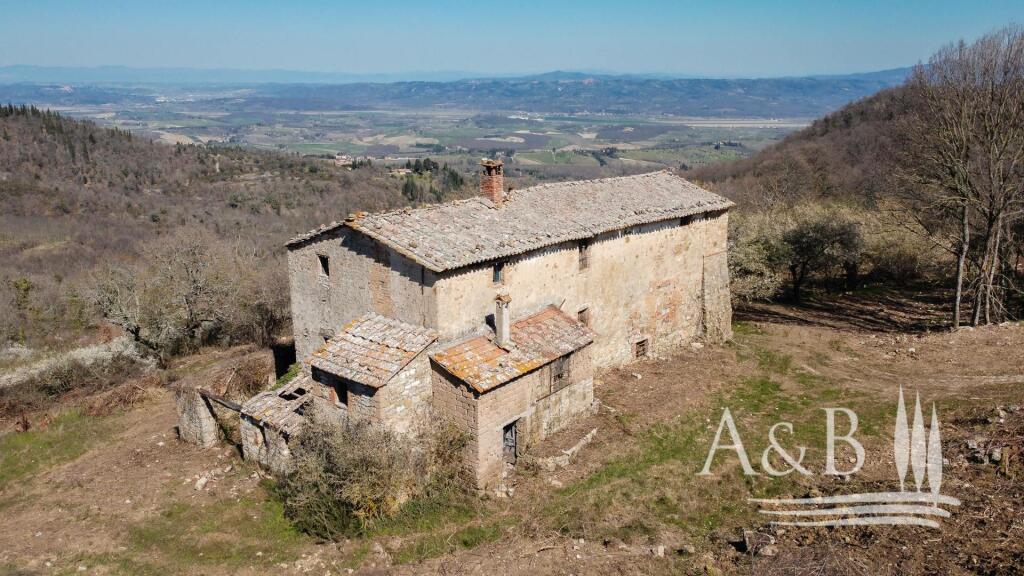 3 Schlafzimmer Haus in San Casciano dei Bagni, Italy, Nr. 56902