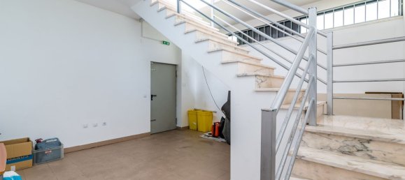 Gewerbliche Immobilie in Amadora, Portugal 162m², Nr. 58841 22