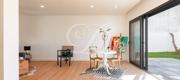 3 bedrooms Villa in Cascais, Portugal No. 94908 12