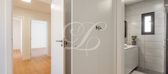 3 bedrooms Villa in Cascais, Portugal No. 94908 24