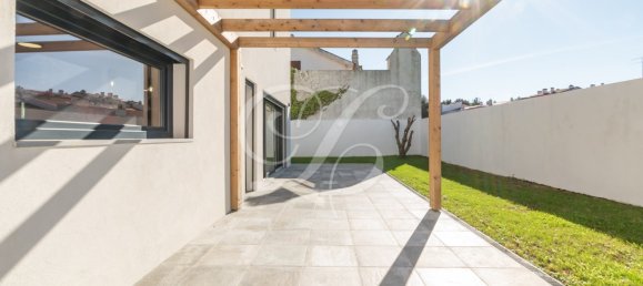 3 bedrooms Villa in Cascais, Portugal No. 94908 31