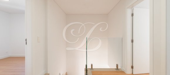 3 bedrooms Villa in Cascais, Portugal No. 94908 27